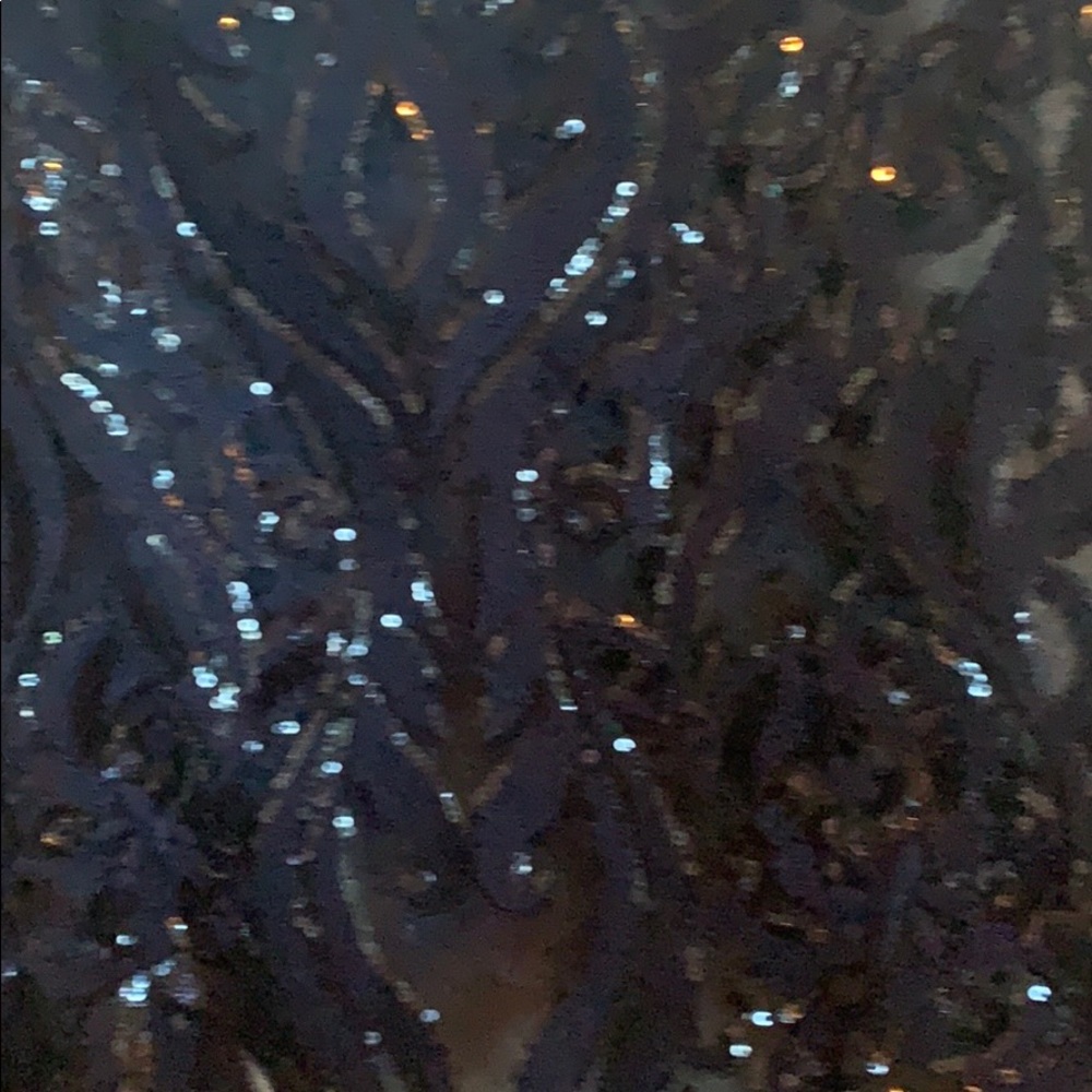 Crop top - Picture 3 of 5